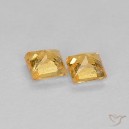 0.52ct Natural Orange-Gold Sapphire, Square, 3.3x3.3 mm