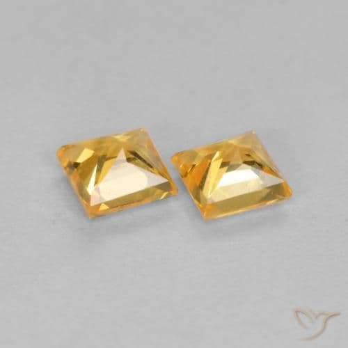 0.47ct Natural Orange-Gold Sapphire, Square, 3.2x3.2 mm