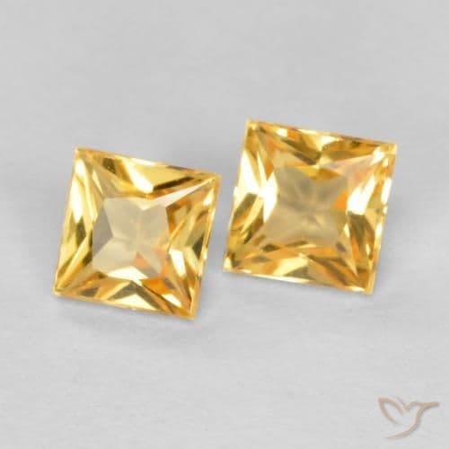 0.49ct Light Orange-Gold Sapphire, Square, 3.4x3.4 mm