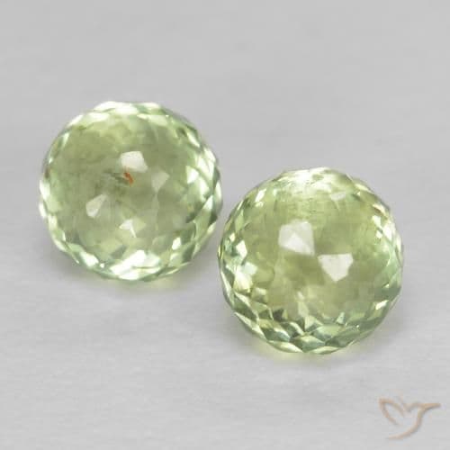 0.83ct Natural Pale Green Sapphire, Round Cut, 5.43 mm