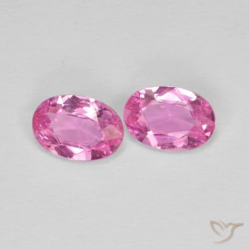 0.85ct Natural Medium Pink Sapphire, Oval Cut, 5.8x4 mm