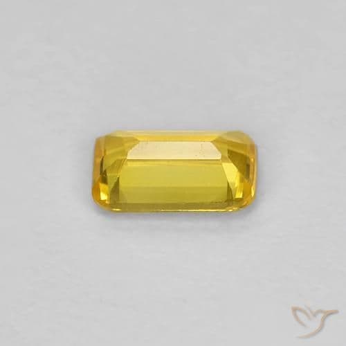 0.34ct Yellowish Gold Sapphire, Emerald Cut, 4.9x3.1 mm