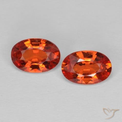 0.51ct Bright Crimson Red Sapphire, Oval Cut, 5.9x3.9 mm