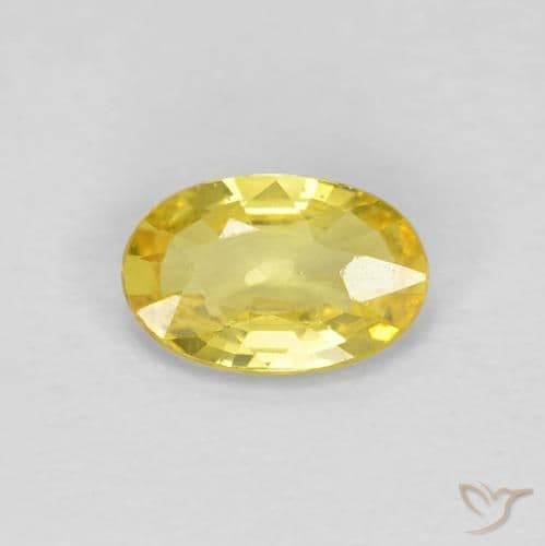 0.46ct Light Golden-Yellow Sapphire, Oval Cut, 6.1x4 mm