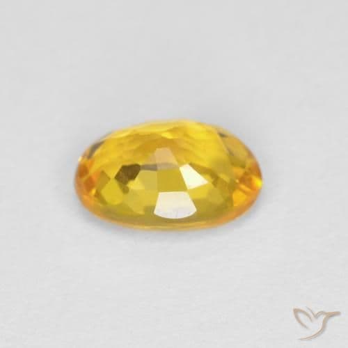 0.61ct Natural Golden Sapphire, Oval Cut, 5.8x4.1 mm