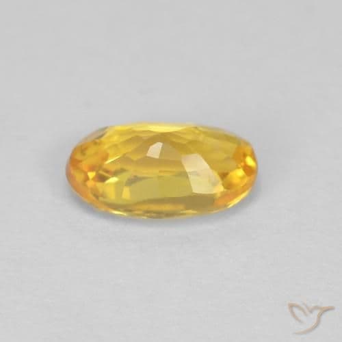 0.62ct Natural Golden Sapphire, Oval Cut, 6.1x4.1 mm