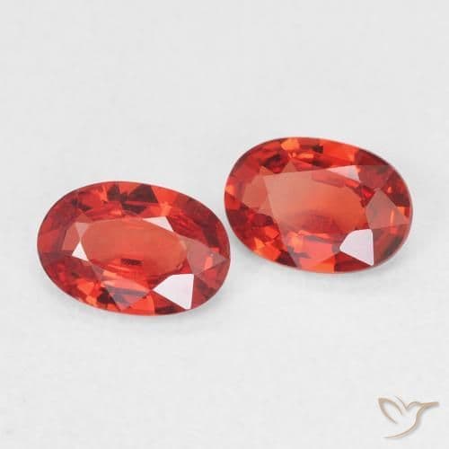 0.95ct Bright Crimson Red Sapphire, Oval Cut, 6x4.1 mm
