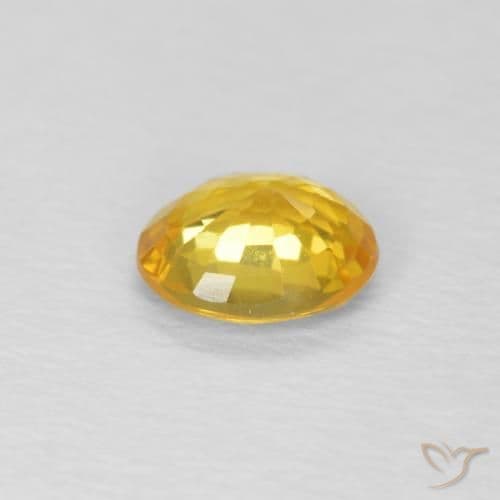 0.55ct Natural Medium Golden Sapphire, Oval Cut, 5.4x4.6 mm