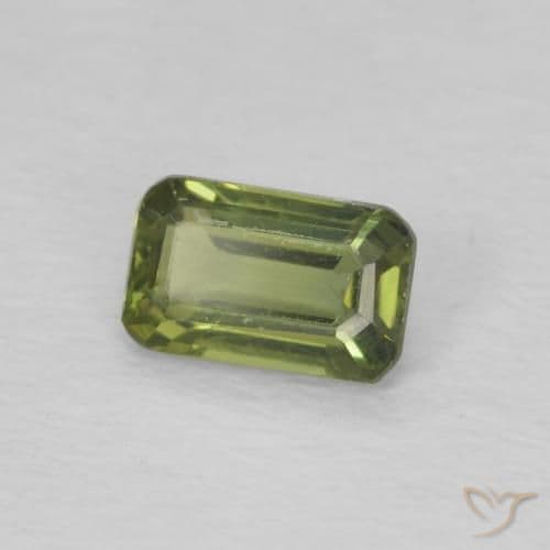 0.44ct Light Forest Green Sapphire, Emerald Cut, 5.1x3.2 mm