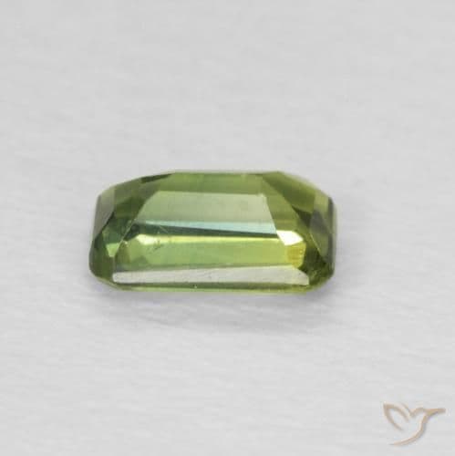 0.42ct Light Forest Green Sapphire, Emerald Cut, 5.1x3.3 mm