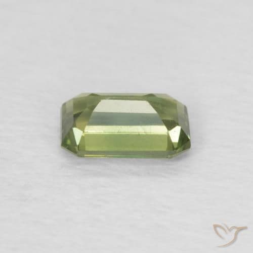 0.44ct Medium Green Sapphire, Emerald Cut, 5.1x3.3 mm