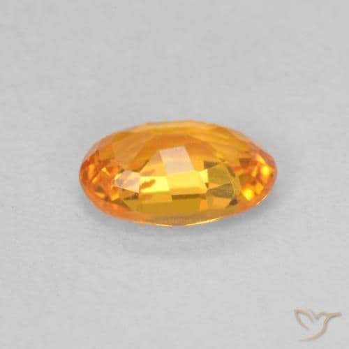 0.60ct Natural Apricot Orange Sapphire, Oval Cut, 6.1x4.2 mm