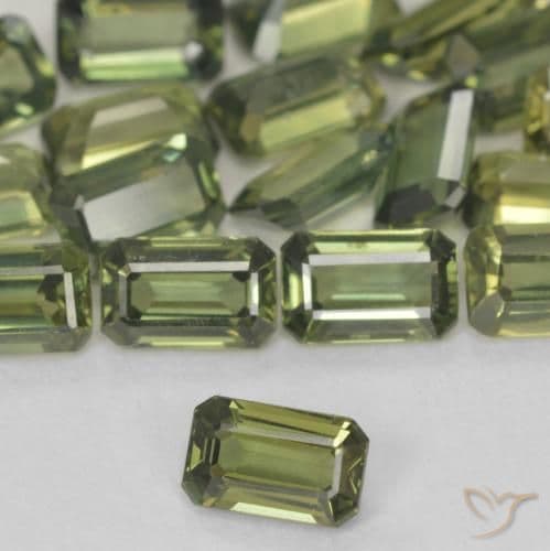 0.45ct Natural Warm Green Sapphire, Emerald Cut, 5.2x3.3 mm