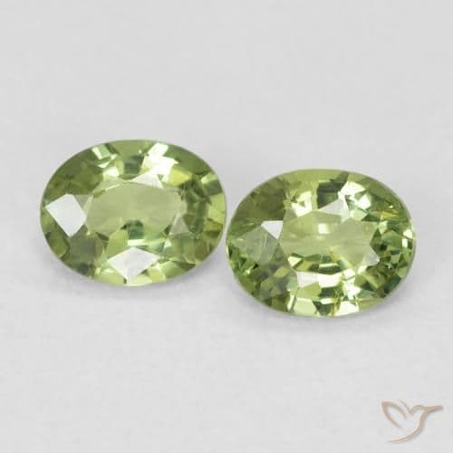 0.42ct Light Forest Green Sapphire, Oval Cut, 5.1x3.9 mm