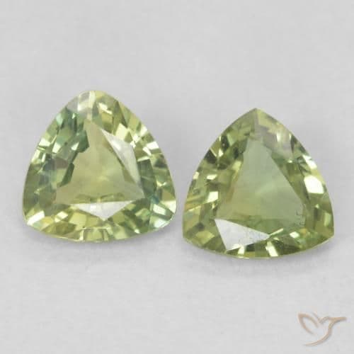 0.67ct Pale Earth Green Sapphire, Trillion, 4.5x4.4 mm