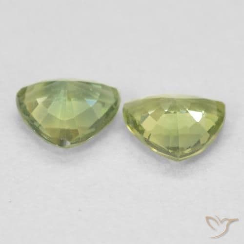 0.67ct Pale Earth Green Sapphire, Trillion, 4.5x4.4 mm