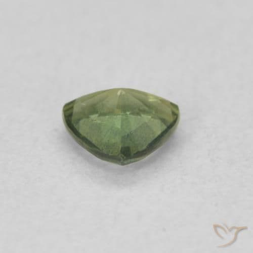 0.35ct Yellowish Green Sapphire, Trillion, 4.4x4.4 mm