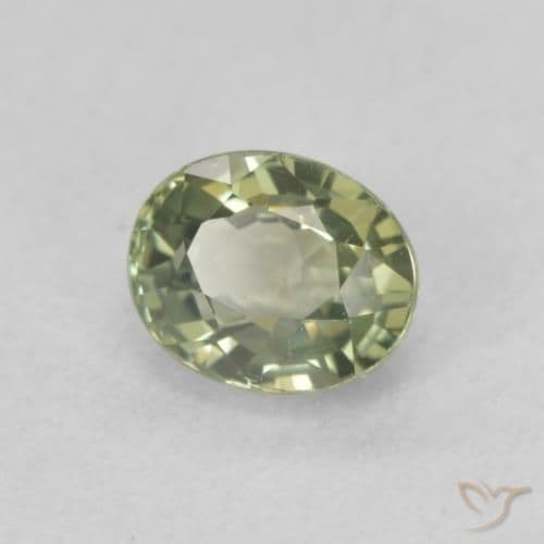 0.67ct Warm Forest Green Sapphire, Oval Cut, 5.1x4.1 mm