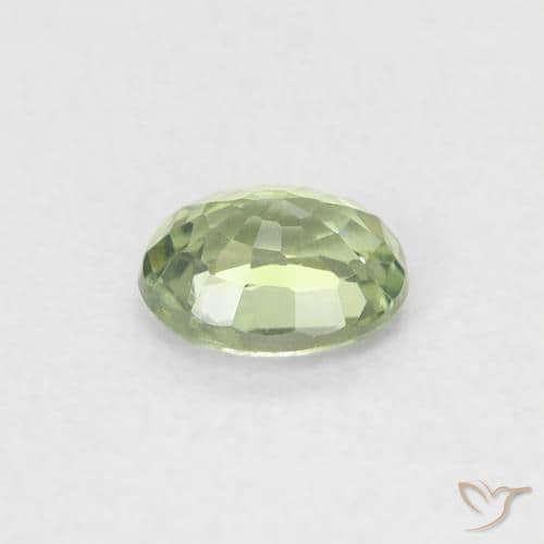 0.45ct Natural Medium Green Sapphire, Oval Cut, 4.9x4 mm
