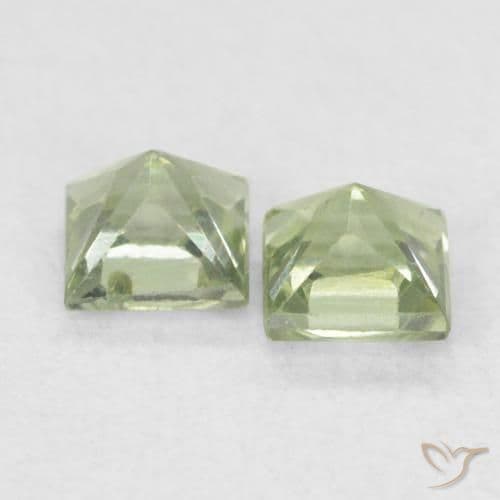 0.46ct Natural Light Pear Green Sapphire, Square, 3.1x3 mm