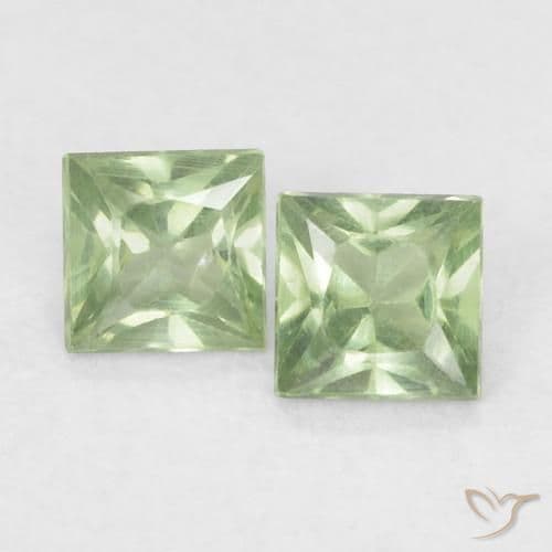 0.35ct Natural Forest Green Sapphire, Square, 3x3 mm