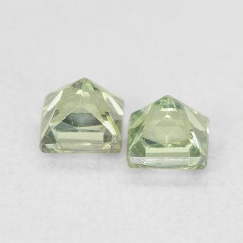0.48ct Natural Medium Light Green Sapphire, Square, 3.1x3 mm
