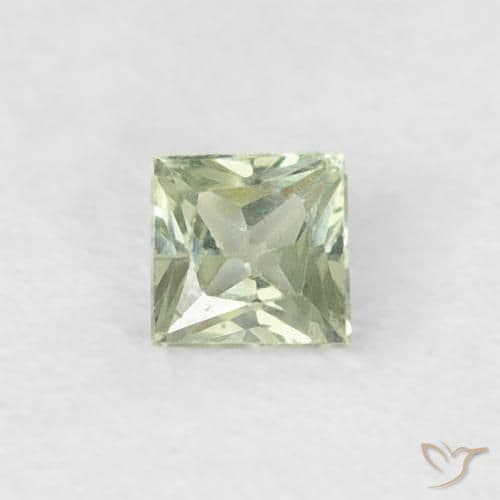 0.45ct Natural Warm Green Sapphire, Square, 3.1x3.1 mm