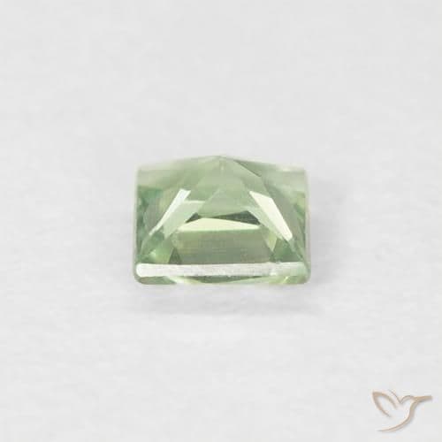 0.18ct Very Light Sage Green Sapphire, Square, 3.1x3.1 mm