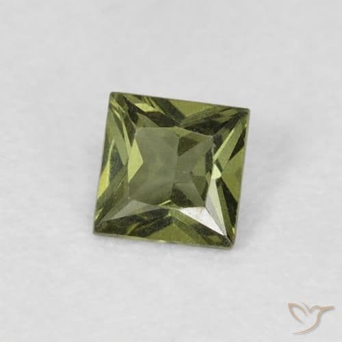 0.33ct Warm Forest Green Sapphire, Square, 3.8x3.8 mm