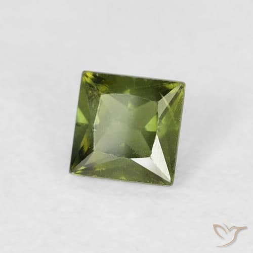 0.36ct Natural Warm Green Sapphire, Square, 3.7x3.7 mm