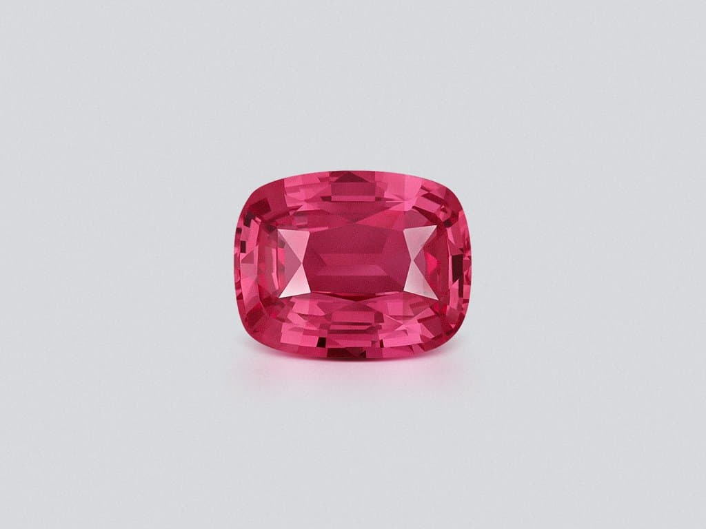 Rare top quality unheated Padparadscha sapphire in cushion cut 4.12 carats, Madagascar ID 8930