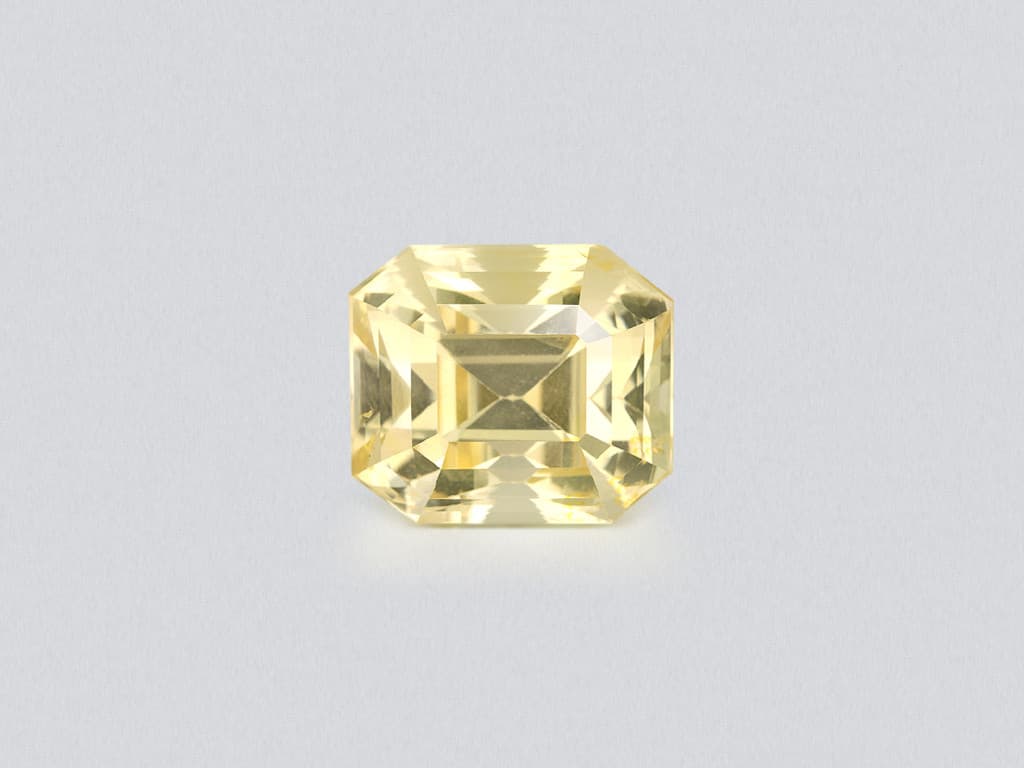 Unheated large yellow sapphire octagon cut 22.59 carats, Sri Lanka ID 11592
