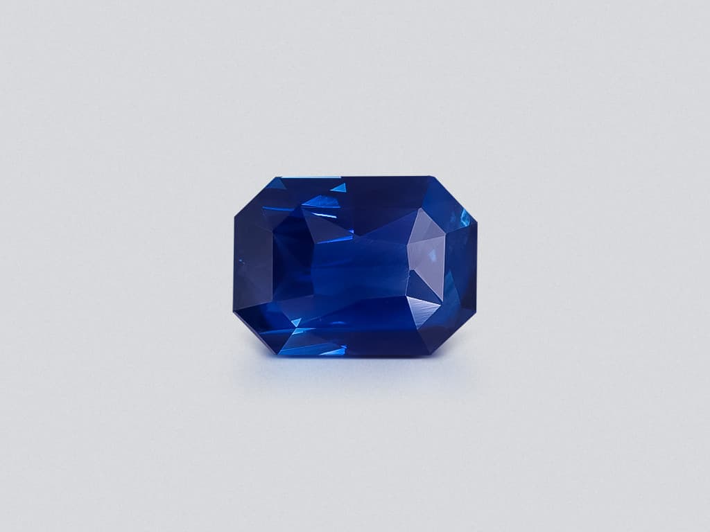 Unheated Royal Blue sapphire emerald cut 3.22 carats, Sri Lanka ID 12136