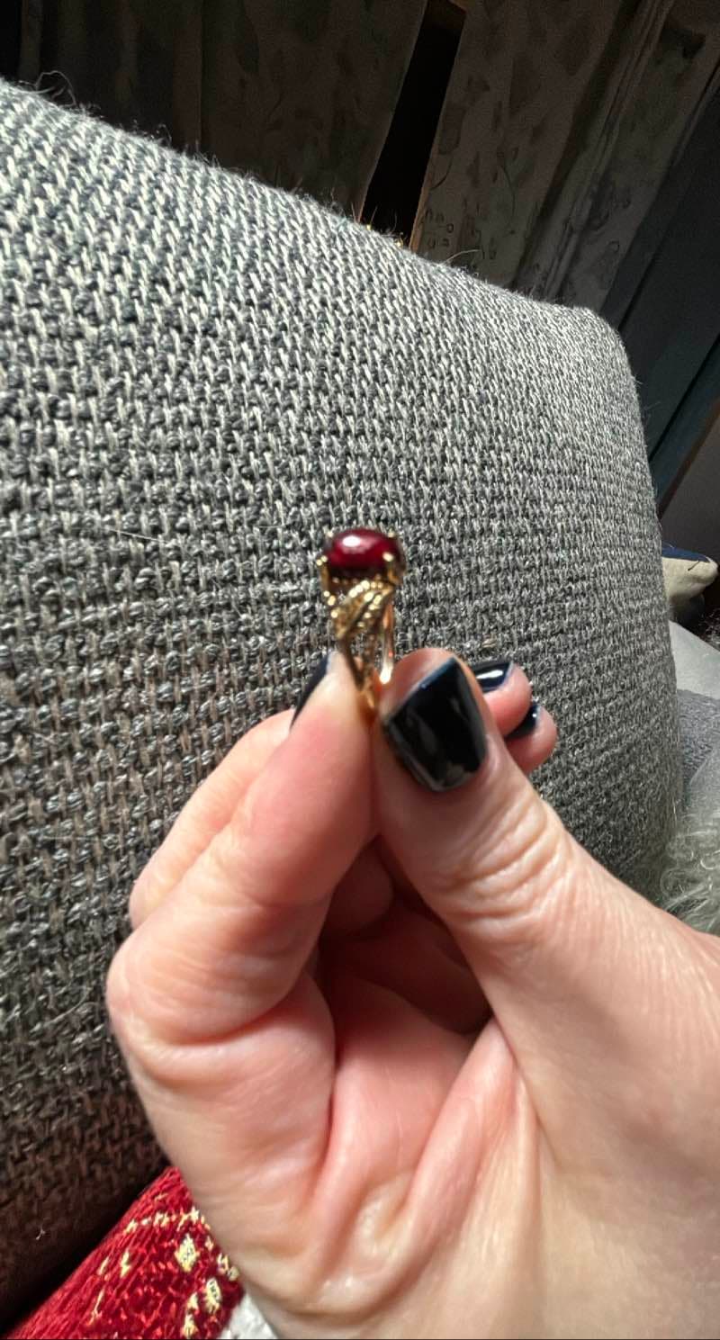 Vintage Garnet Ring