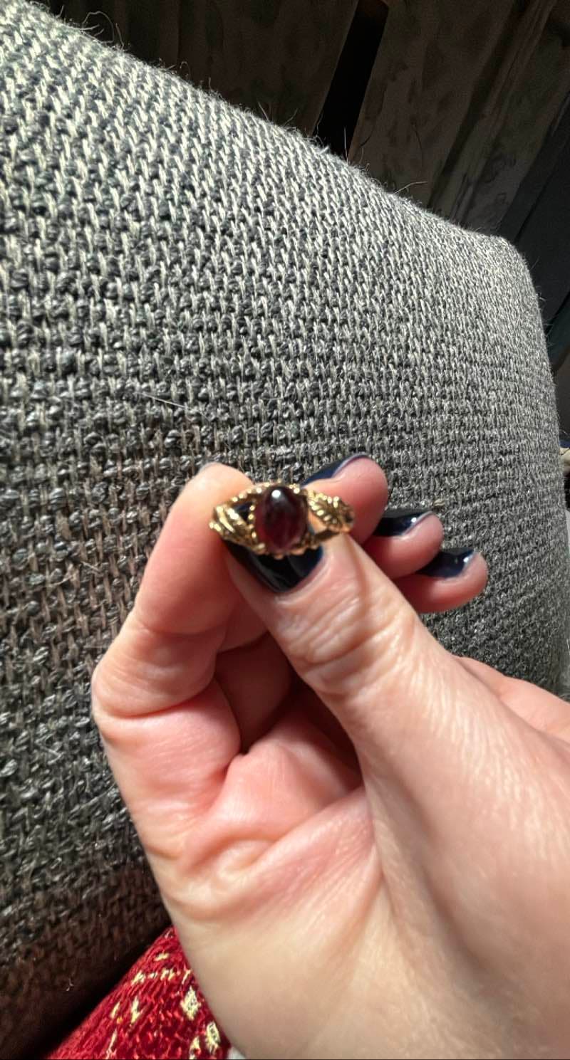 Vintage Garnet Ring