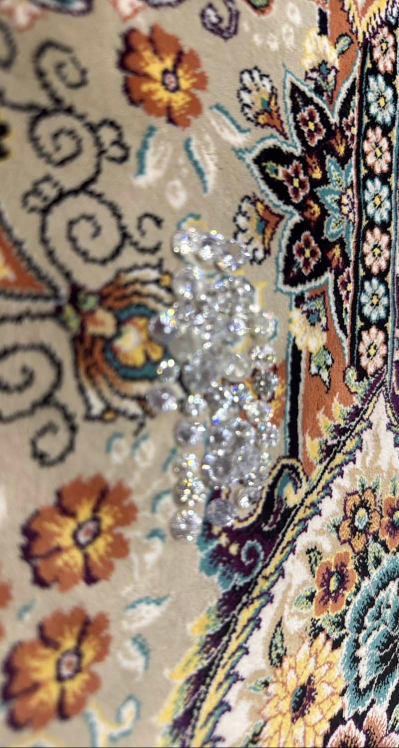 Loose Diamonds