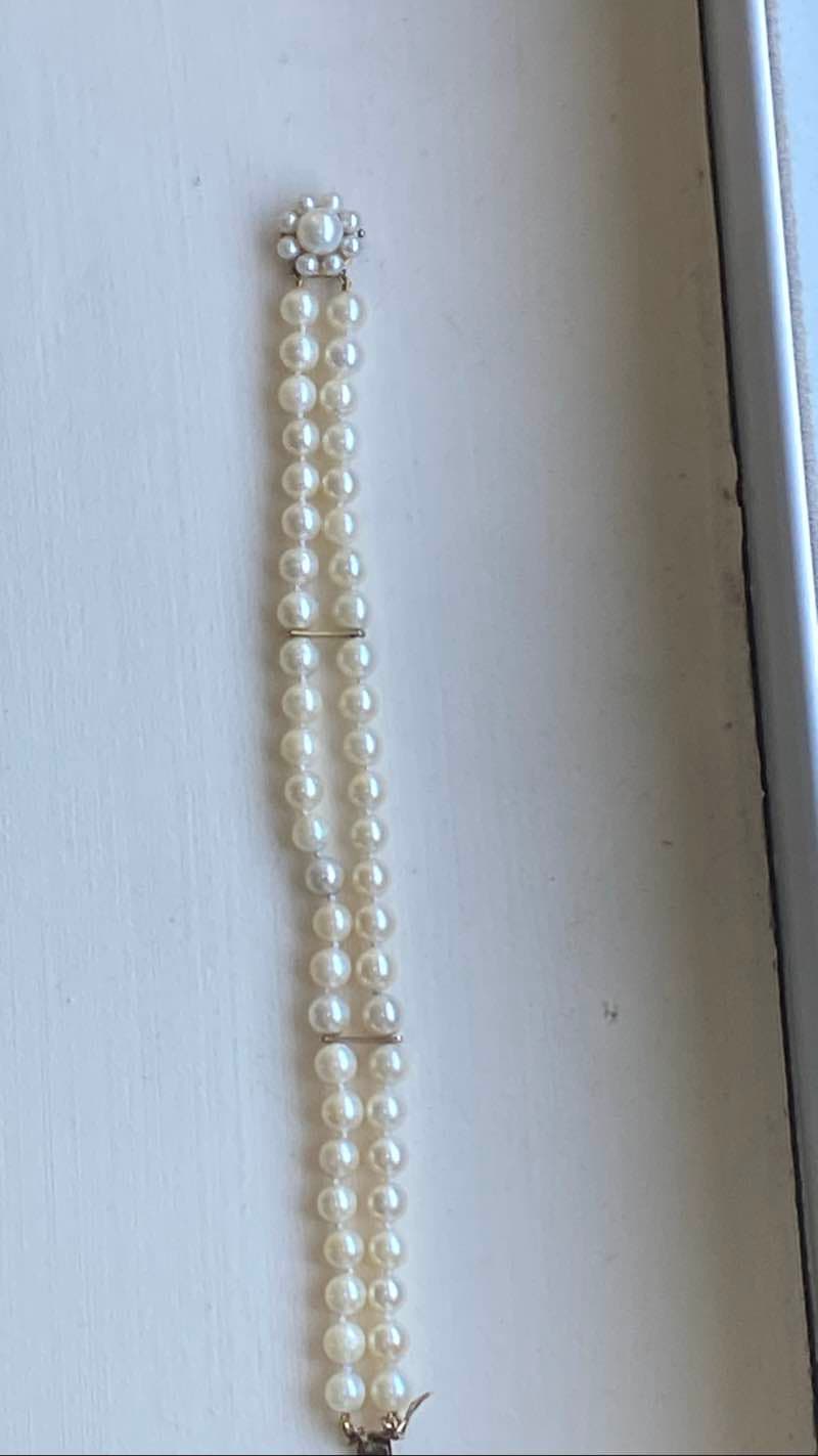Pearl Strand Bracelet