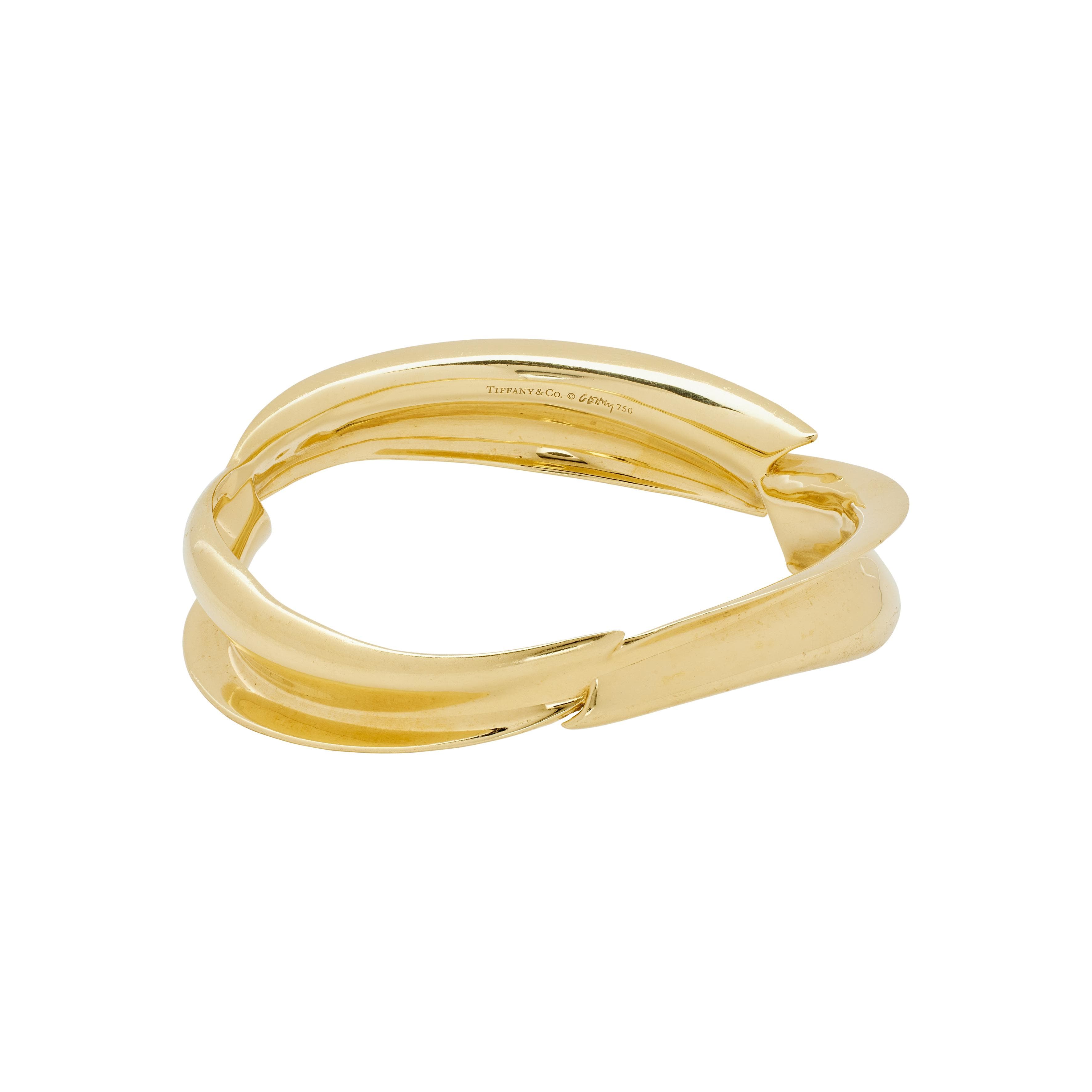 Gold Fish Bangle Bracelet