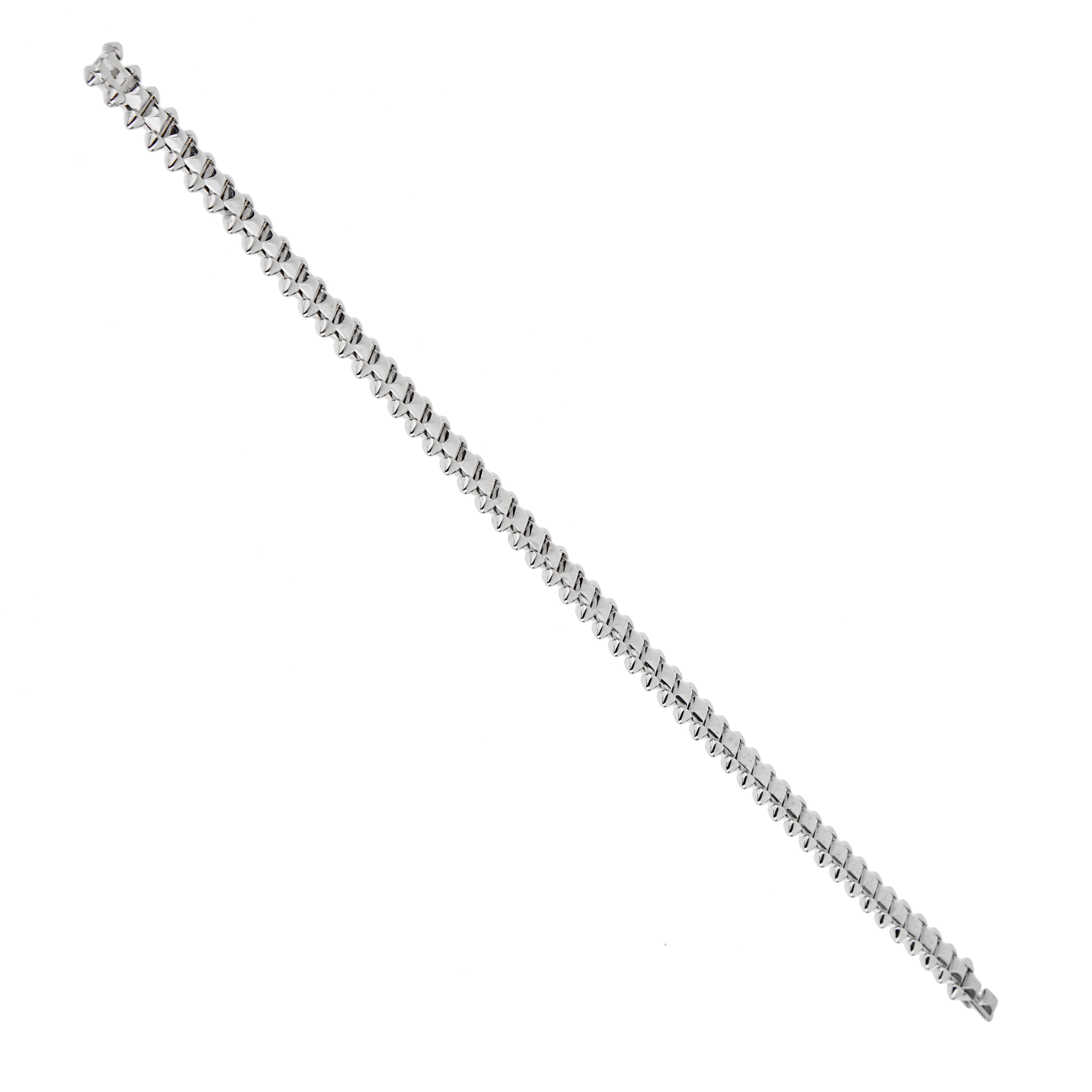 White Gold Clash de Cartier Flexible Medium Bracelet