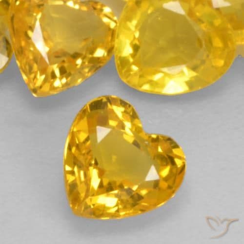 0.44ct Natural Golden Sapphire, Heart Shape, 4.4x4.3 mm